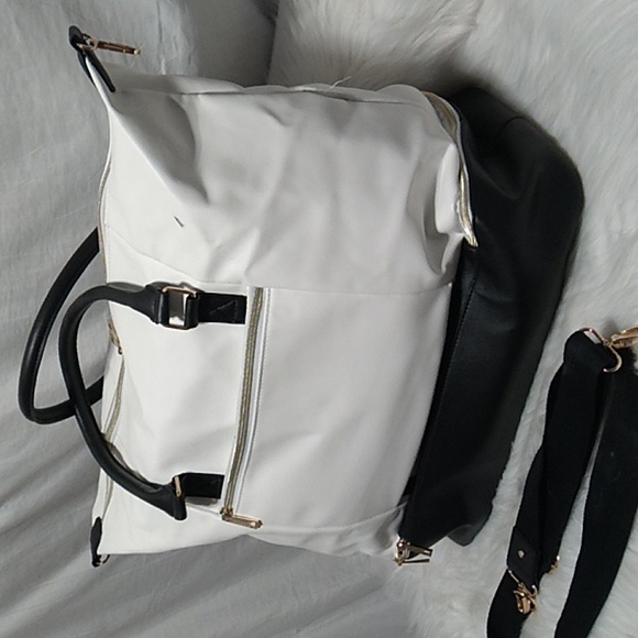 Ava Kensington Travel Bag W Adjustable & Detachable Strap 2 Small Flaws - Picture 7 of 14